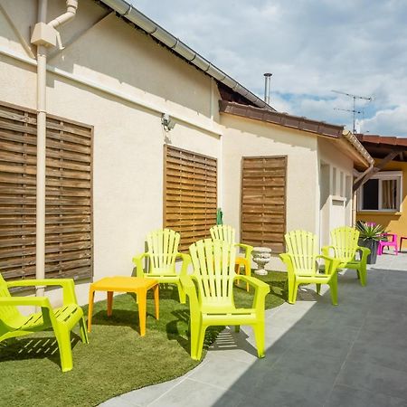 La Serenade - Appartements Confort Avec Terrasse Montreuil  Exterior photo